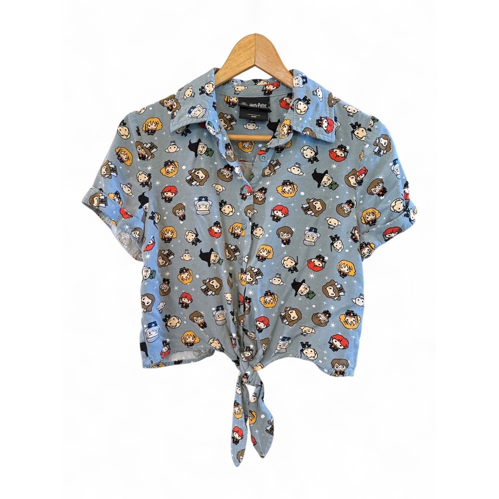 Harry Potter Wizarding World Chibi Character Tie Front Cropped Shirt Small